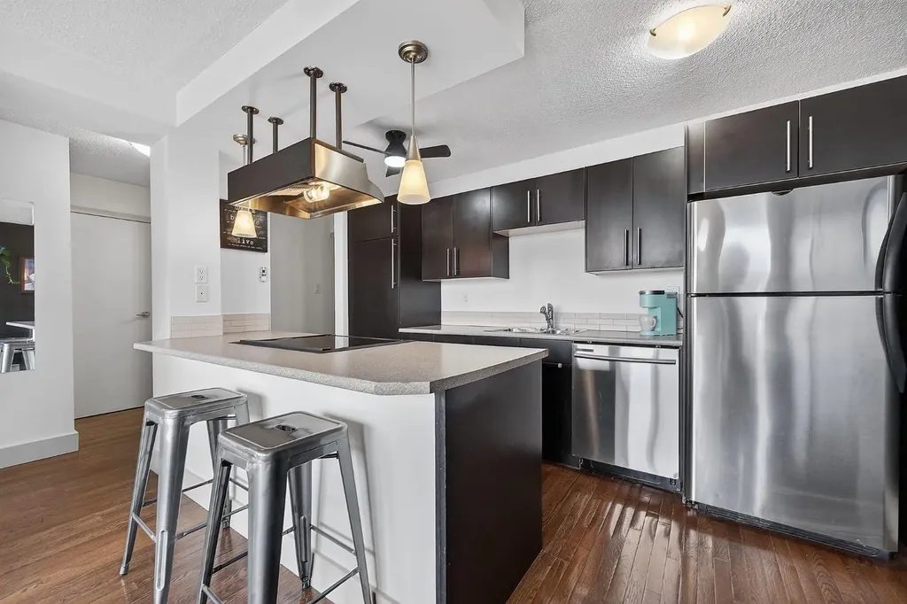 505 19 Avenue SW Calgary AB T2S0E4