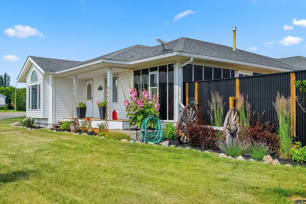 508 Peever Street Acme AB T0M 0A0