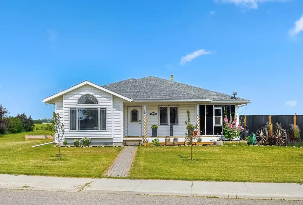 508 Peever Street Acme AB T0M 0A0