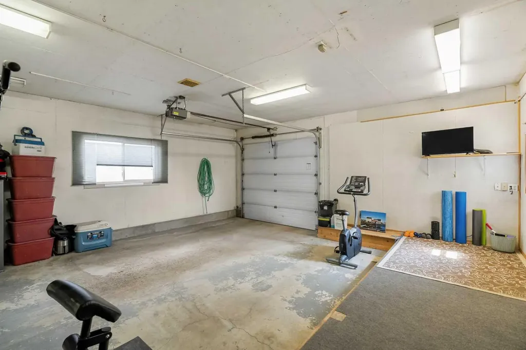 508 Peever Street Acme AB T0M 0A0