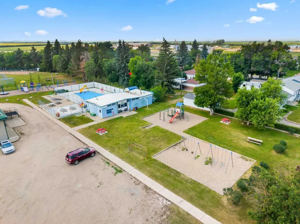 508 Peever Street Acme AB T0M 0A0