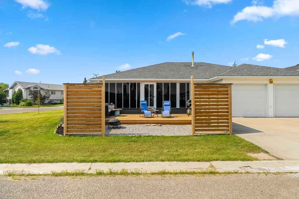 508 Peever Street Acme AB T0M 0A0