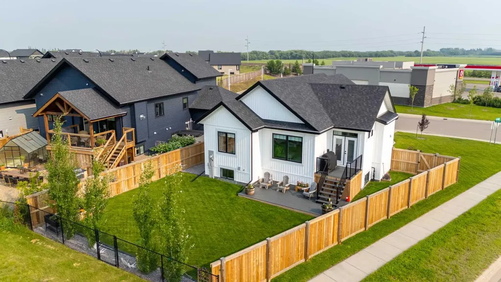 6026 13 Street Lloydminster AB T9V 3V5