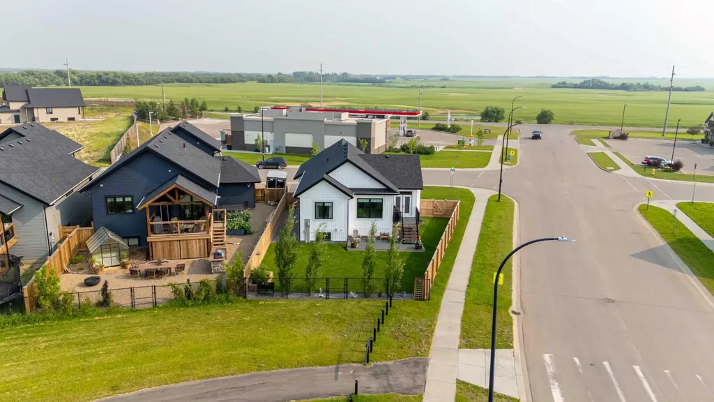 6026 13 Street Lloydminster AB T9V 3V5