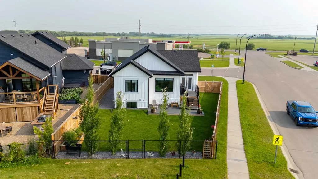 6026 13 Street Lloydminster AB T9V 3V5