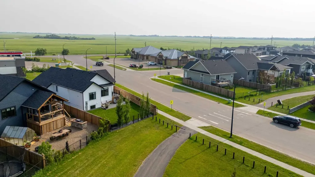 6026 13 Street Lloydminster AB T9V 3V5