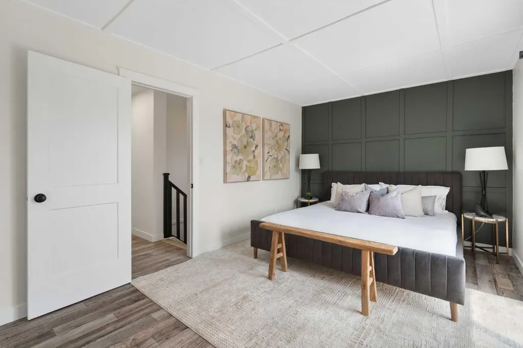8424 Berkley Road NW Calgary AB T3K 1B4