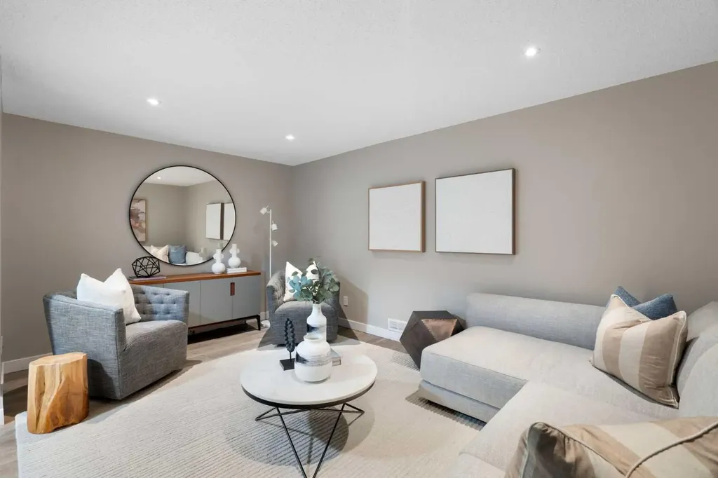 8424 Berkley Road NW Calgary AB T3K 1B4