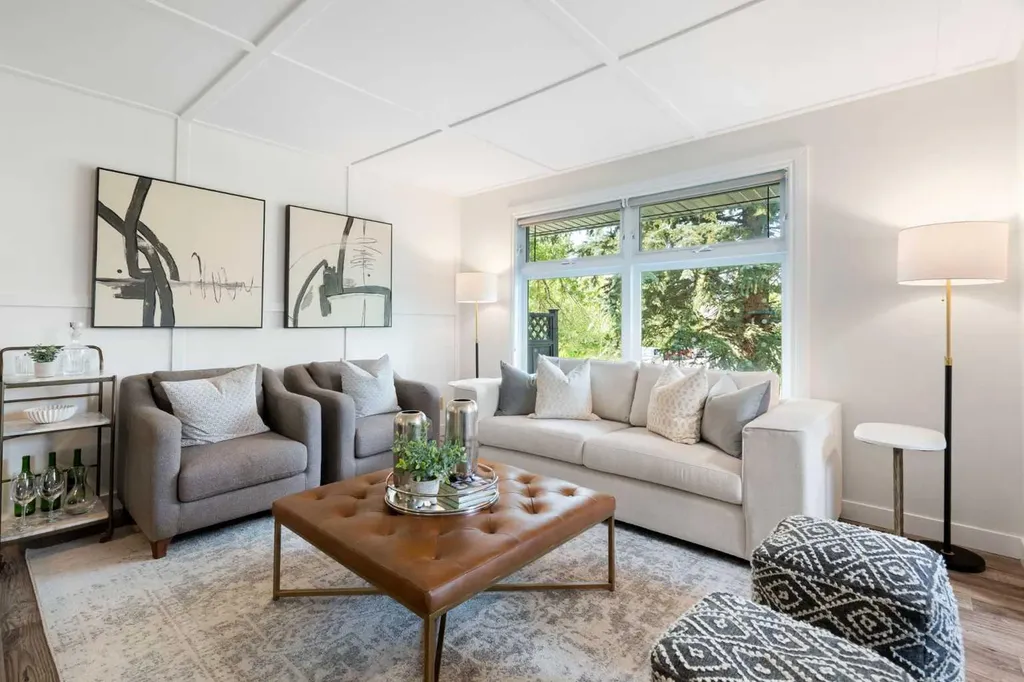 8424 Berkley Road NW Calgary AB T3K 1B4
