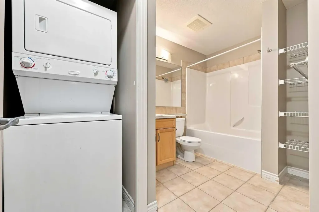 60 Royal Oak Plaza NW Calgary AB T3G 0A7