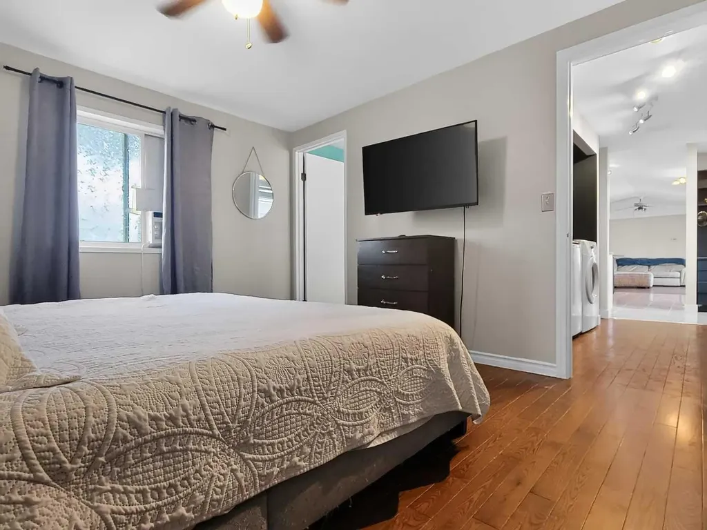 10826 98 Street Clairmont AB T8X 5E2
