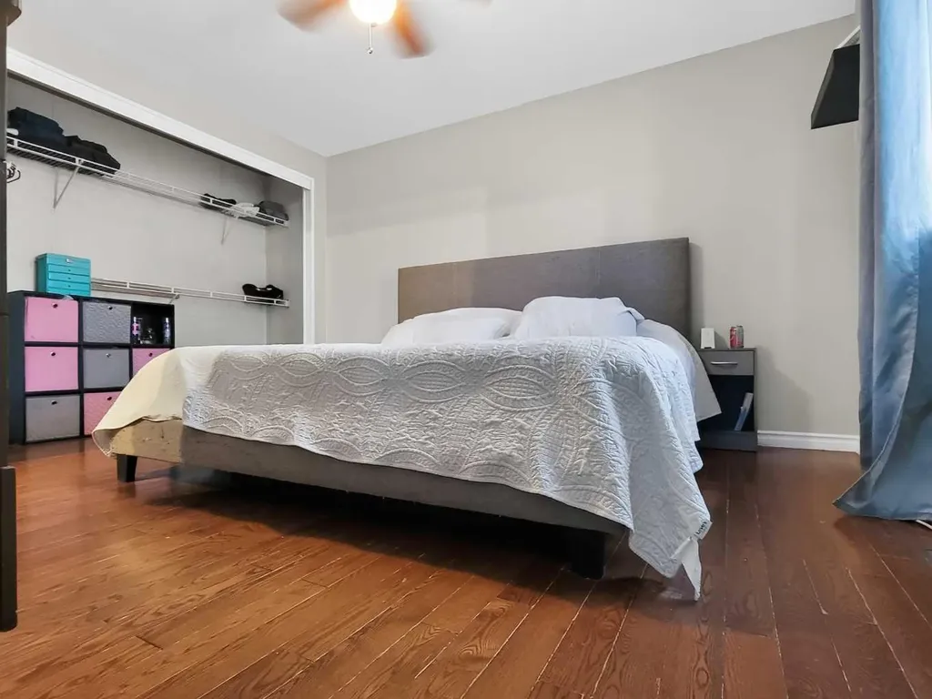 10826 98 Street Clairmont AB T8X 5E2