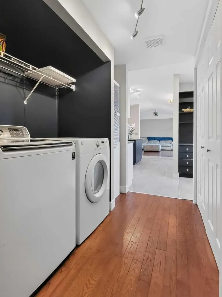 10826 98 Street Clairmont AB T8X 5E2