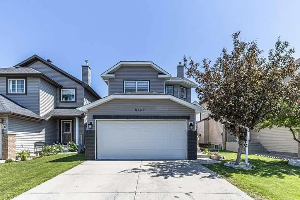8389 Saddleridge Drive NE Calgary AB T3J4W9