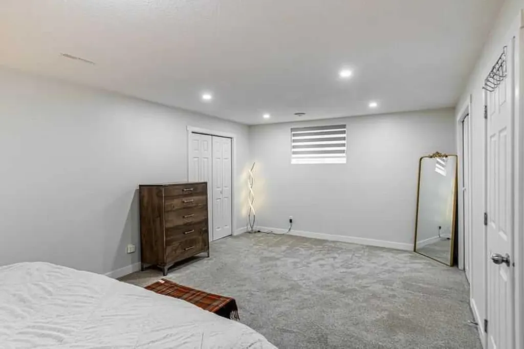 8389 Saddleridge Drive NE Calgary AB T3J4W9