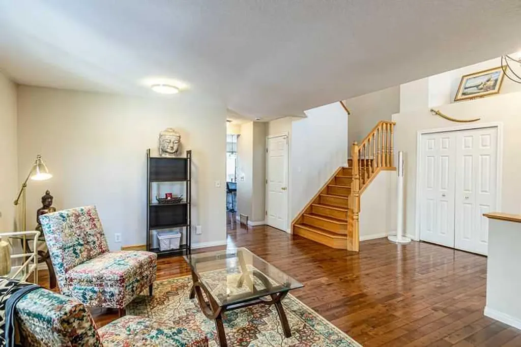 8389 Saddleridge Drive NE Calgary AB T3J4W9