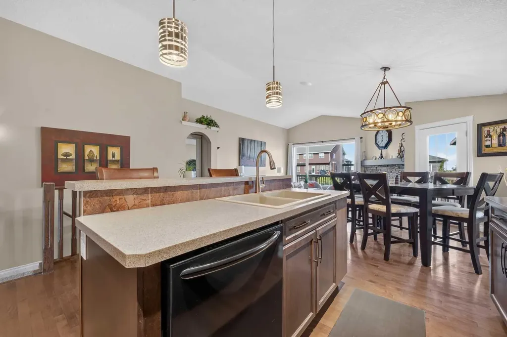 138 Hanson Drive NE Langdon AB T0J 1X1