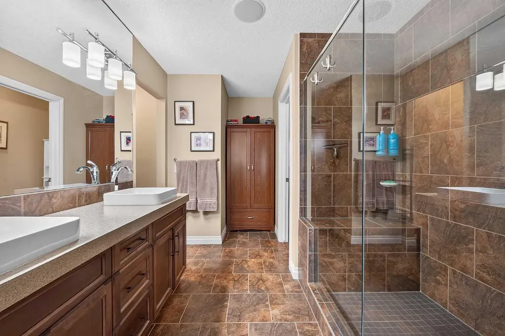 138 Hanson Drive NE Langdon AB T0J 1X1