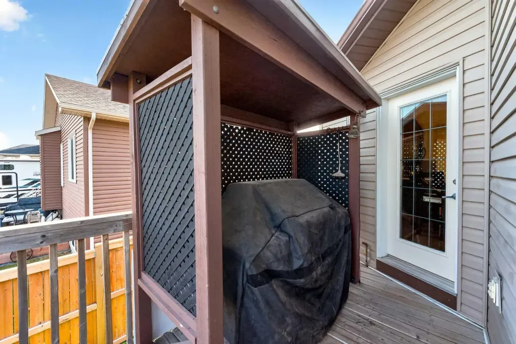 138 Hanson Drive NE Langdon AB T0J 1X1