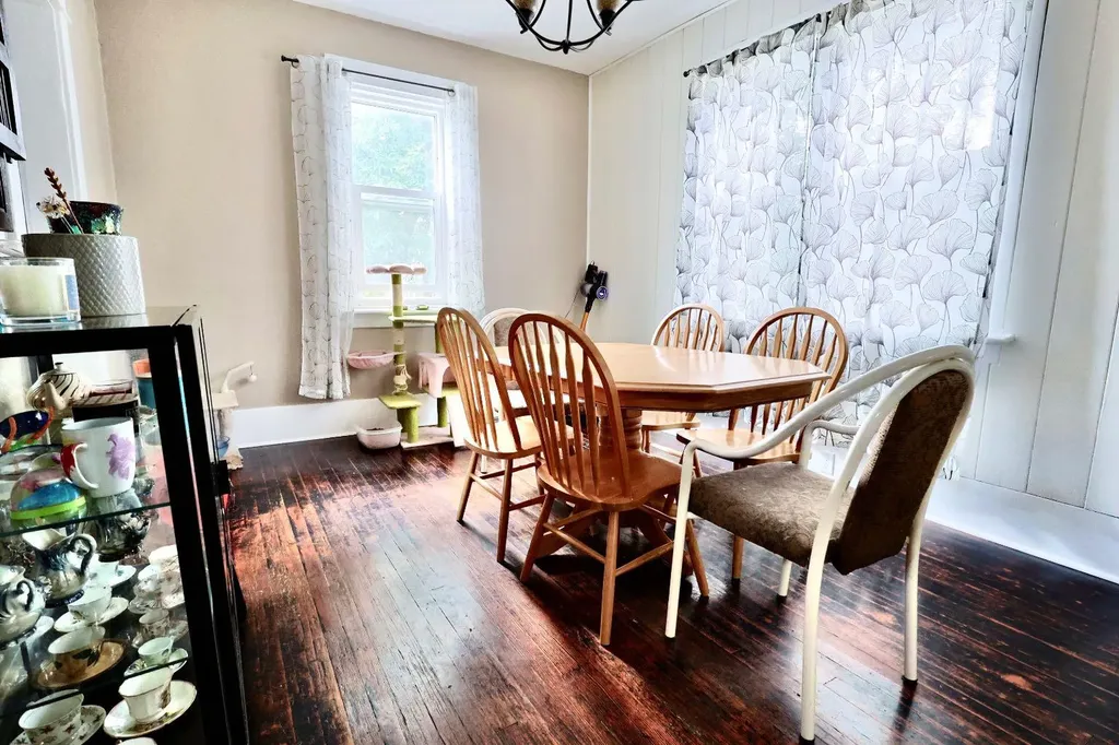 109 3 Avenue E Oyen AB T0J2J0