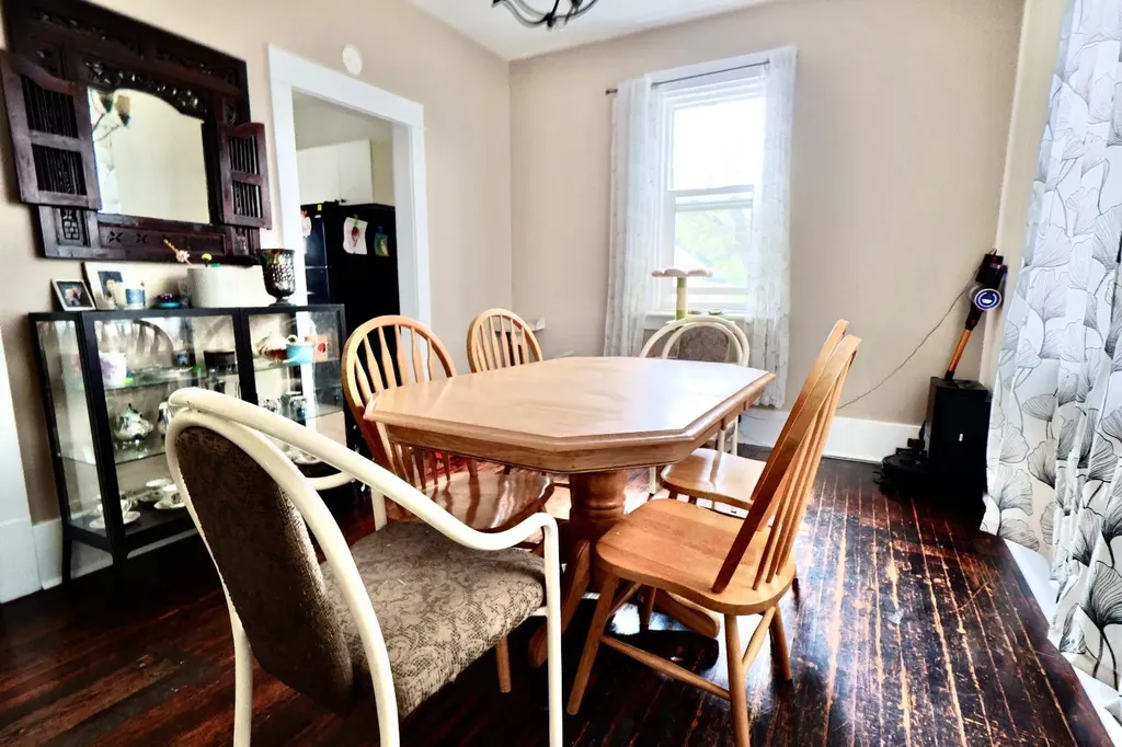 109 3 Avenue E Oyen AB T0J2J0