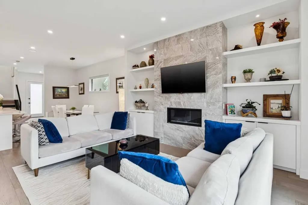 2435 29 Avenue SW Calgary AB T2T 1P1