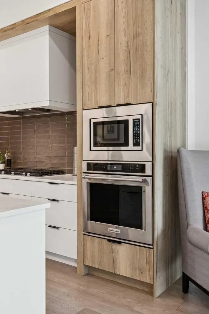 2435 29 Avenue SW Calgary AB T2T 1P1