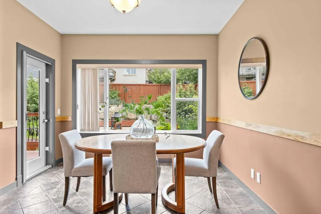 139 Tuscany Ridge Close NW Calgary AB T3L 2K6