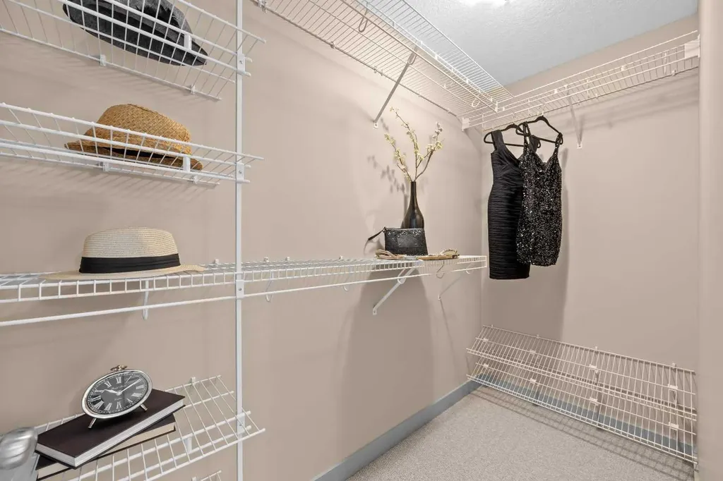 139 Tuscany Ridge Close NW Calgary AB T3L 2K6