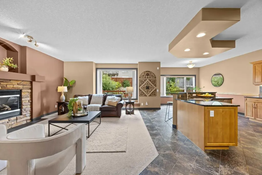 139 Tuscany Ridge Close NW Calgary AB T3L 2K6