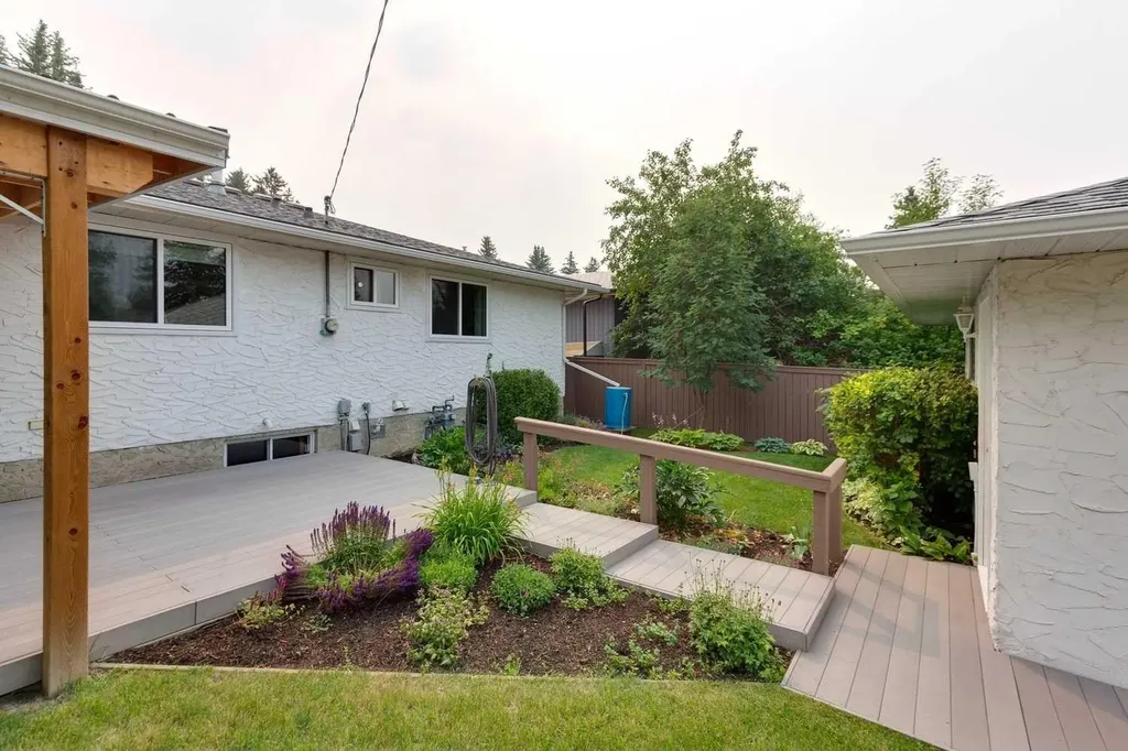 6452 Silver Springs Way NW Calgary AB T3B 3G2