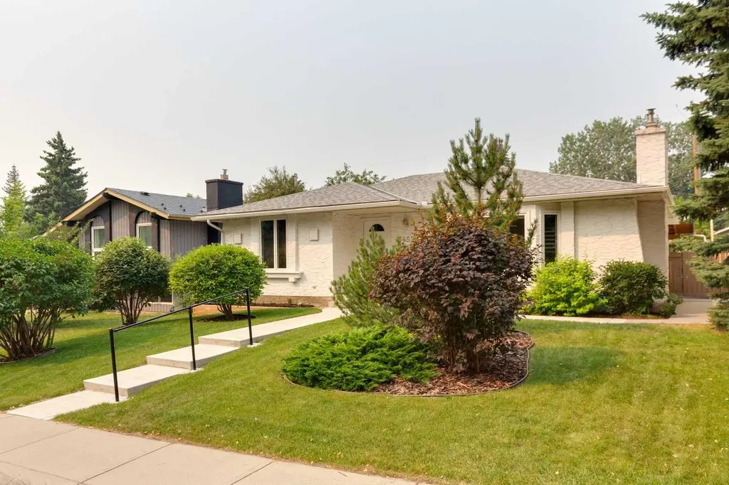 6452 Silver Springs Way NW Calgary AB T3B 3G2