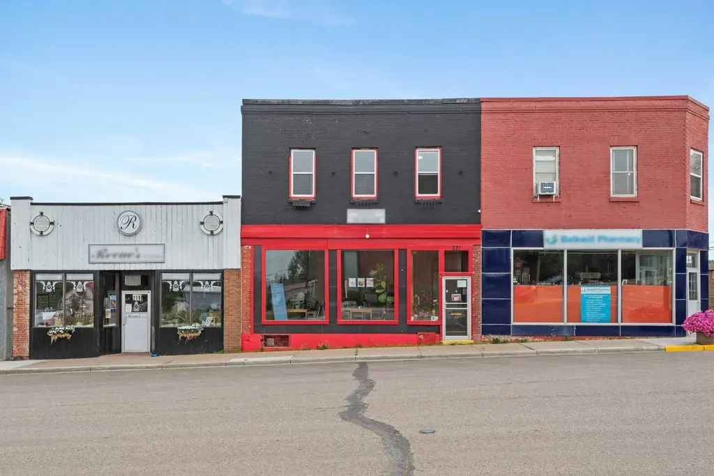 221 Main Street Trochu AB T0M2C0