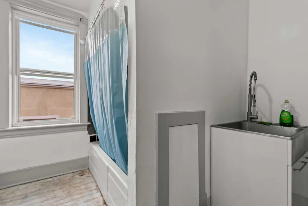 221 Main Street Trochu AB T0M2C0