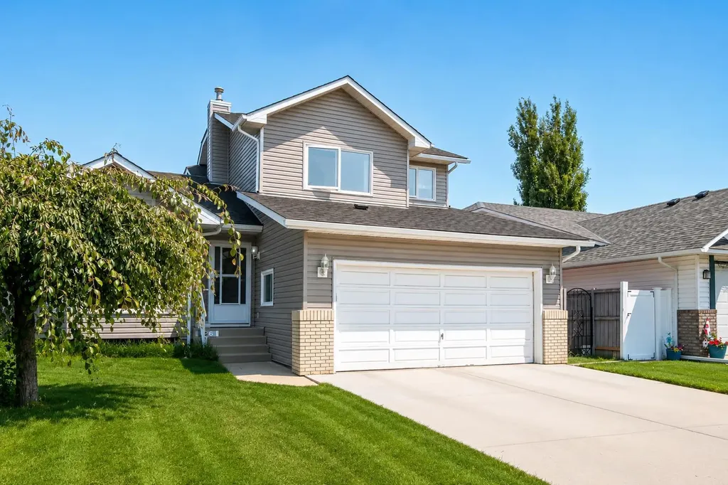 136 Harvest Hills Drive NE Calgary AB T3K3Y1