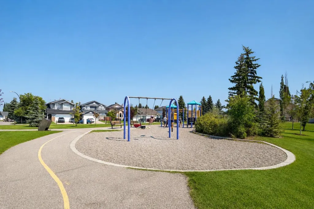 136 Harvest Hills Drive NE Calgary AB T3K3Y1