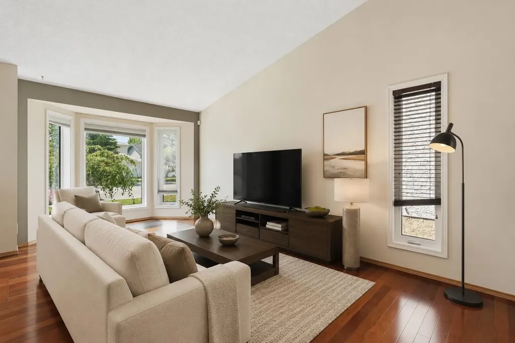 136 Harvest Hills Drive NE Calgary AB T3K3Y1