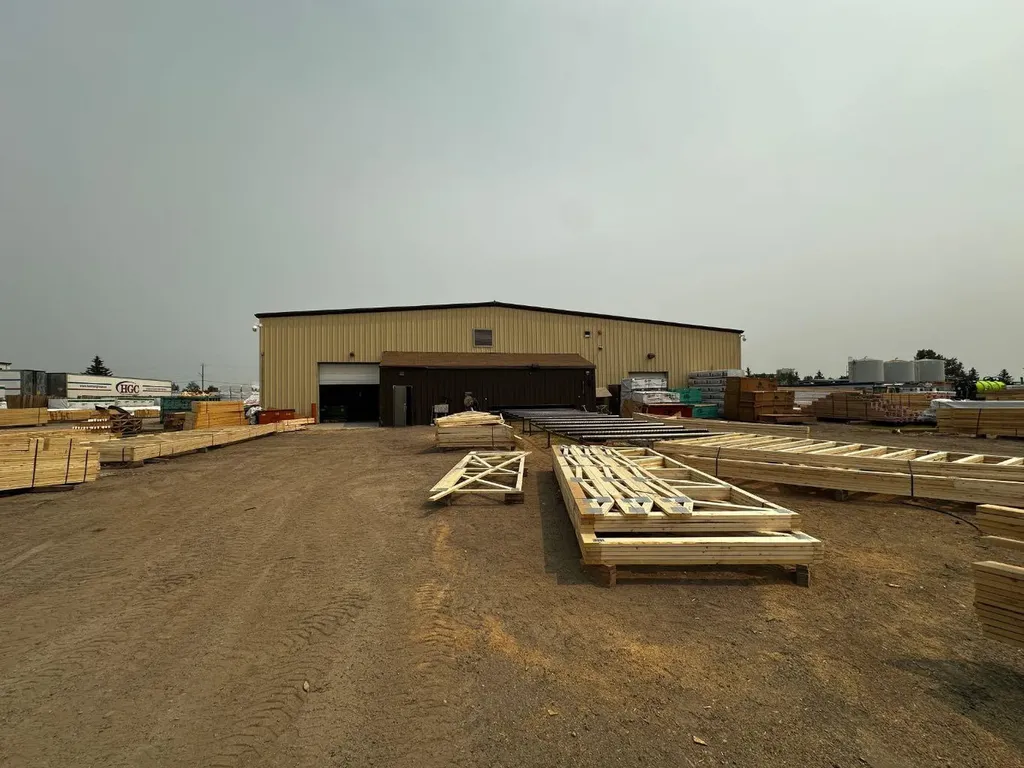 9515 44 Street SE Calgary AB T2C 2P7