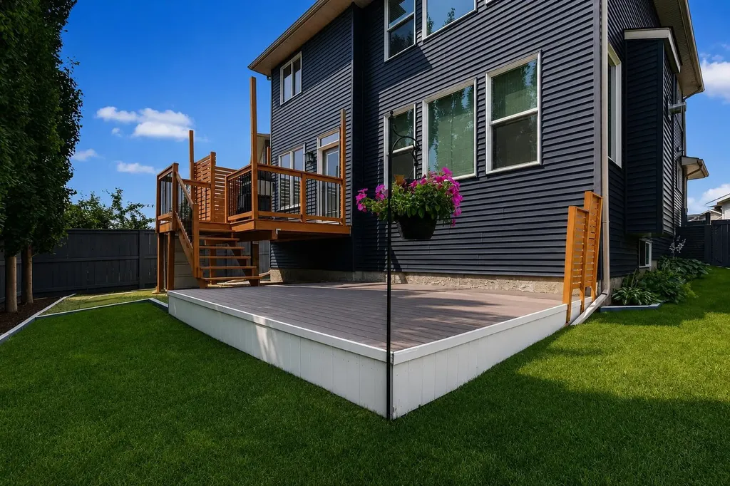 108 Kinniburgh Close Chestermere AB T1X 0R8