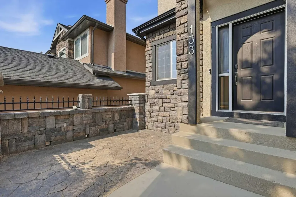133 Aspen Stone Road SW Calgary AB T3H 5Y7