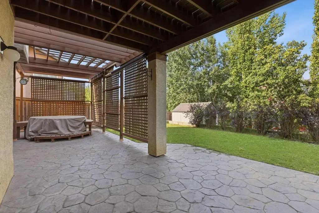 133 Aspen Stone Road SW Calgary AB T3H 5Y7