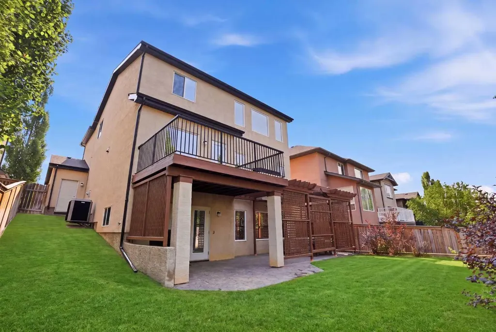 133 Aspen Stone Road SW Calgary AB T3H 5Y7