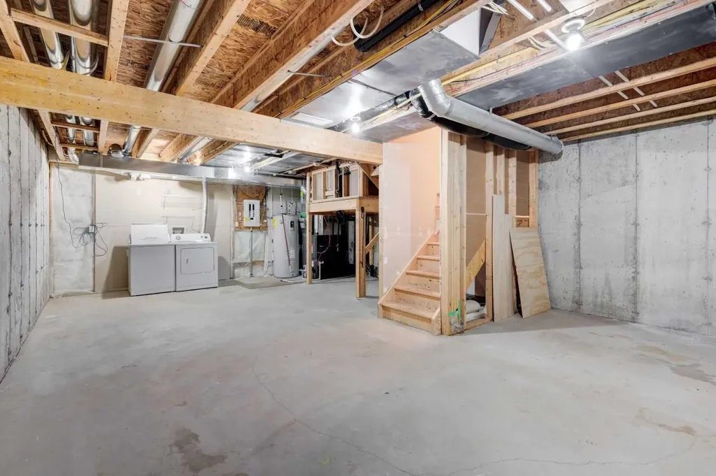 127 Prestwick Villas SE Calgary AB T2Z3S4