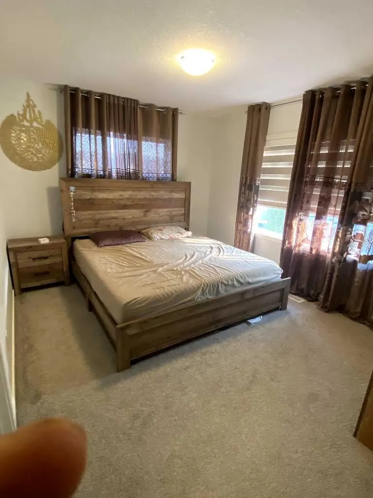 75 Evanscrest Common NW Calgary AB T3P 2A3