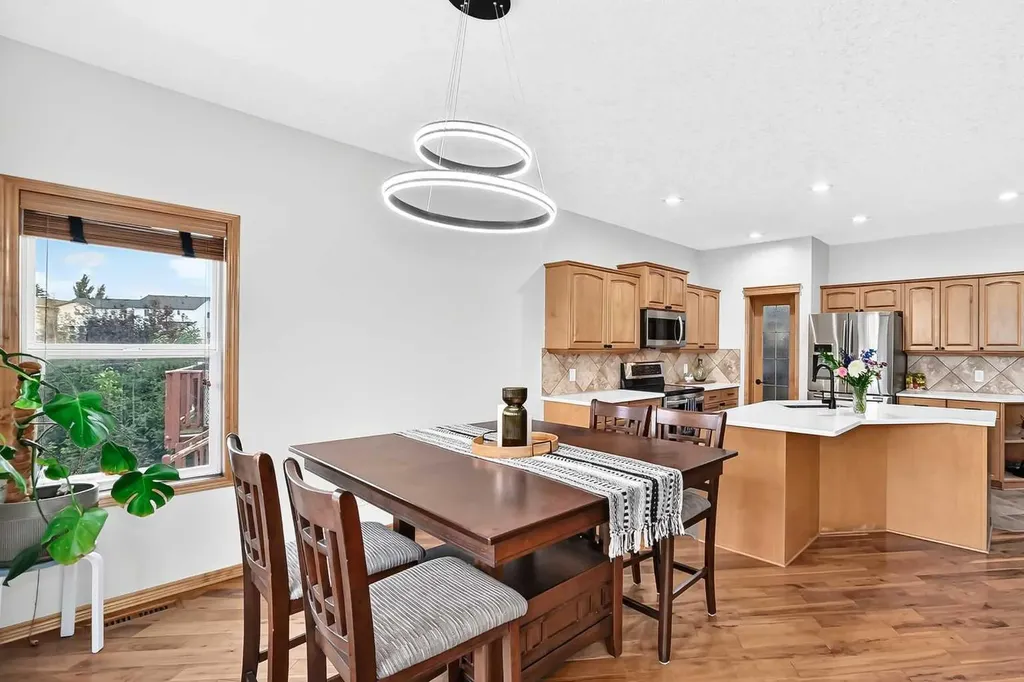 145 Panamount Place NW Calgary AB T3K5Y5