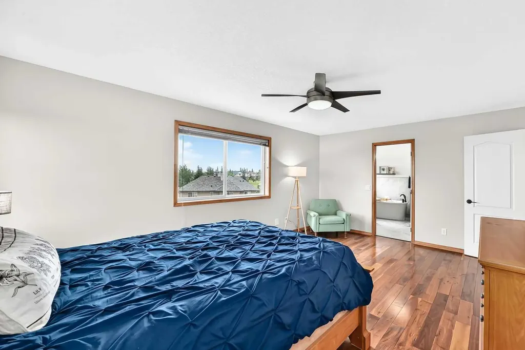 145 Panamount Place NW Calgary AB T3K5Y5