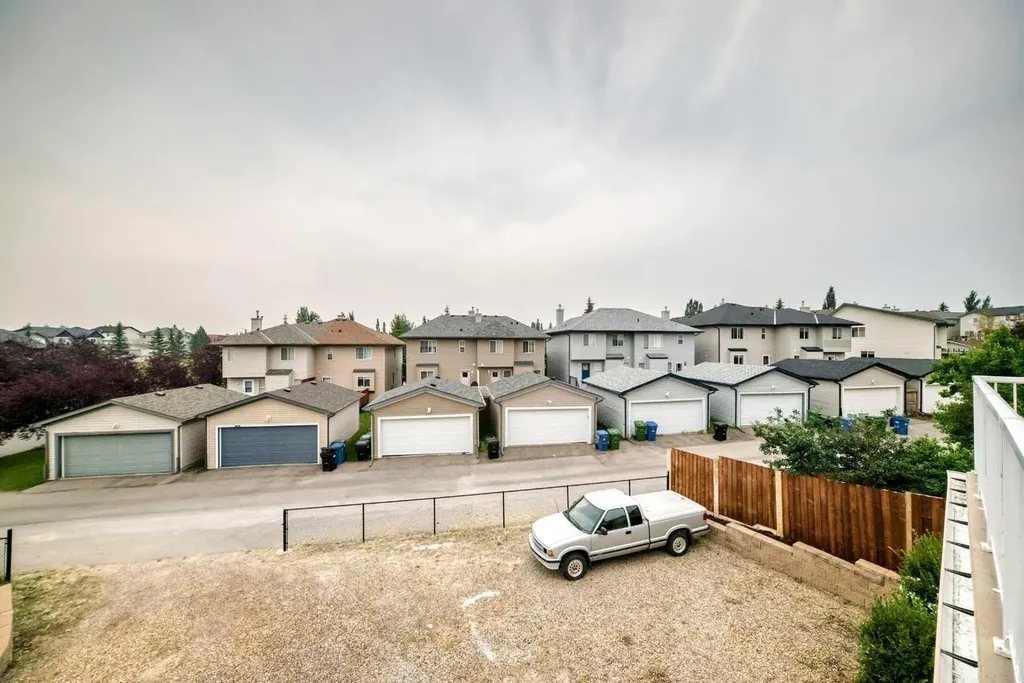 145 Panamount Place NW Calgary AB T3K5Y5