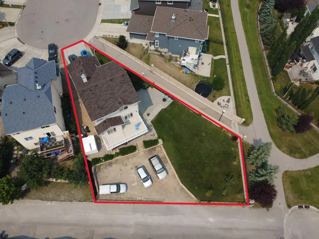 145 Panamount Place NW Calgary AB T3K5Y5