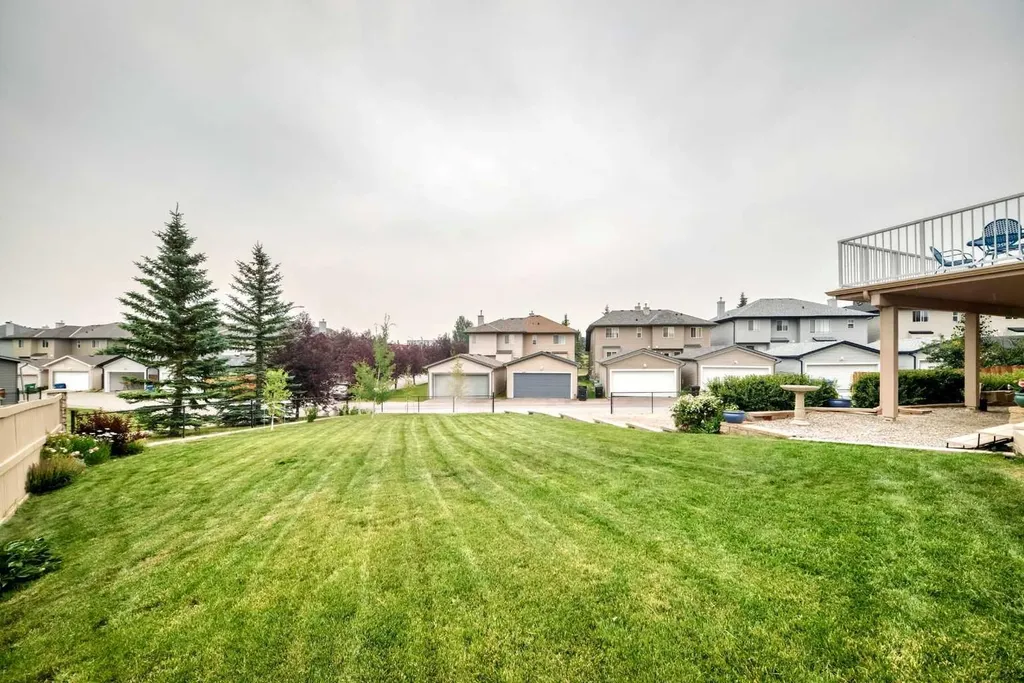 145 Panamount Place NW Calgary AB T3K5Y5