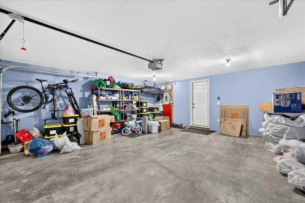 435 South Point Lane SW Airdrie AB T4B 5G8